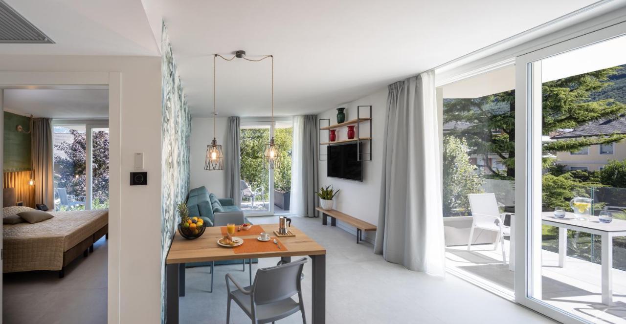Aris Apartments & Sky Pool - Tonelli Hotels - Adult Friendly Рива-дель-Гарда Екстер'єр фото